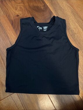 ZYIA Active Black Workout Crop Top
